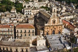full-day-tour-to-noto-ragusa-modica-from-siracusa