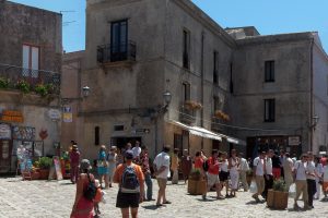 ERICE – Piazza Centrale