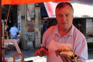 PALERMO – Venditore panino-milza