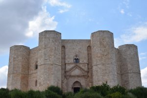 Castel_del_Monte_Pixabay