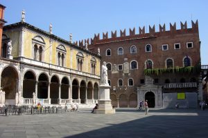 Verona_Piazza dei Signori